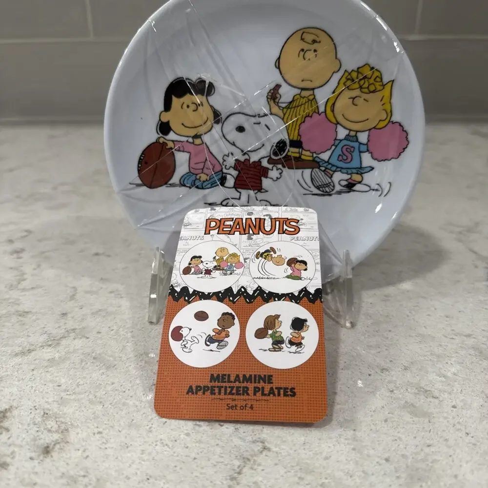 Peanuts Snoopy & Gang Set of 4 Appetizer 6